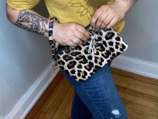 Leopard Clutch